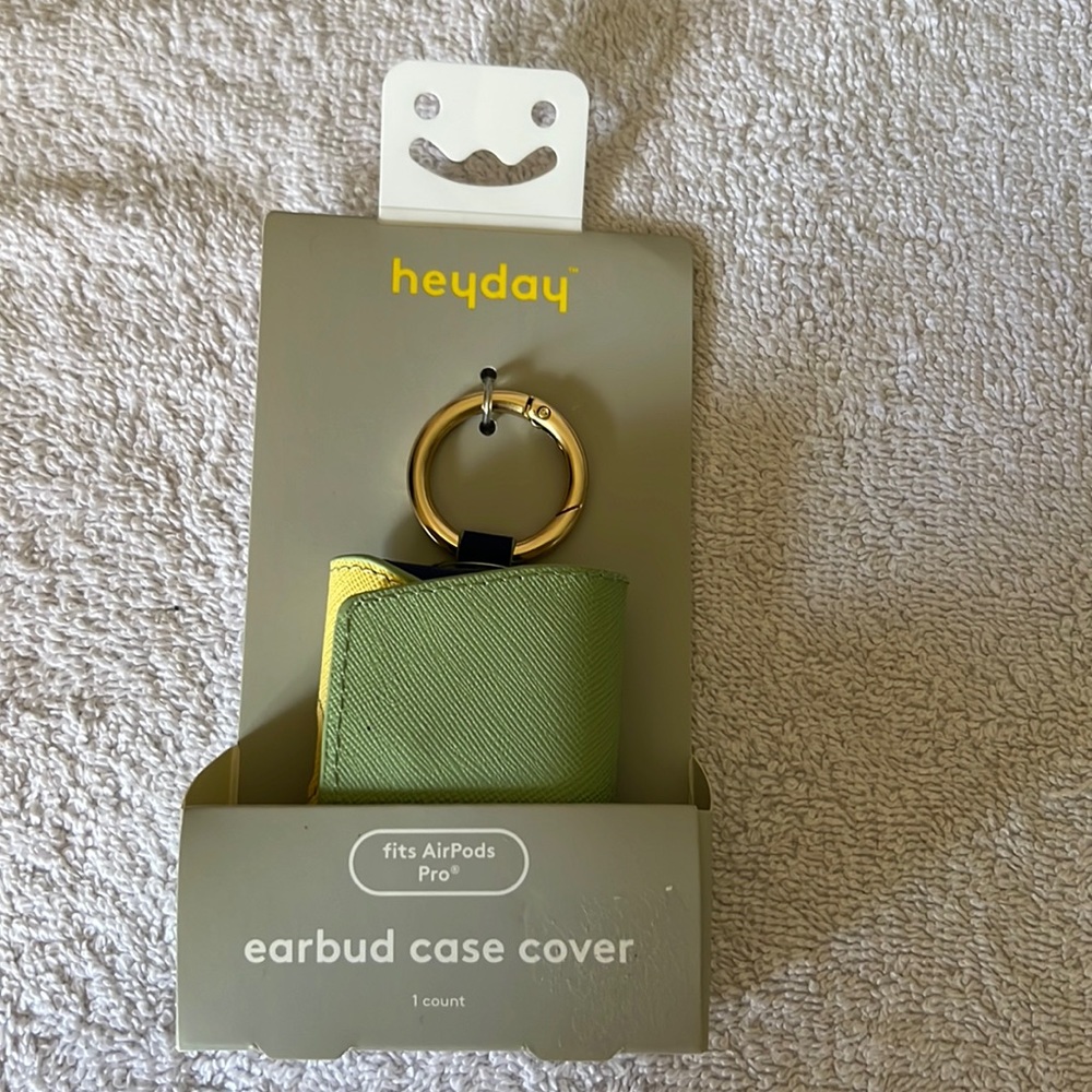Earbud case cover